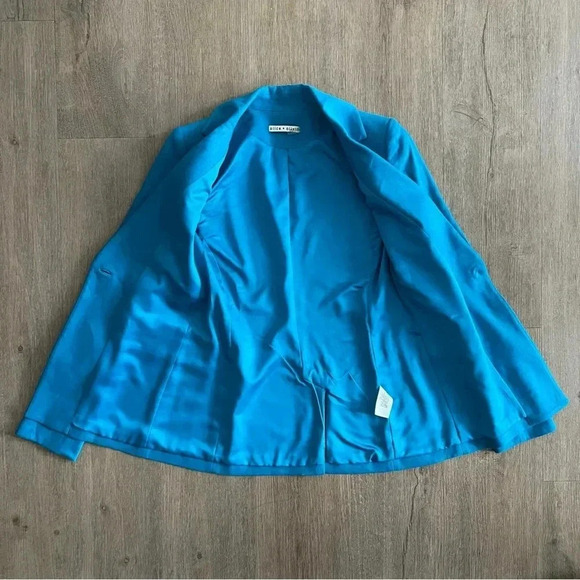 Alice + Olivia Pailey Fitted Notch Collar Blazer - Ocean Blue Linen - Size 0 - Picture 8 of 14